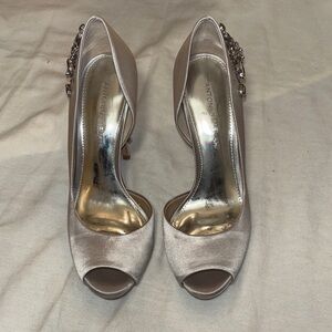 ANTONIO MELANI Women's Chic Silver Heels